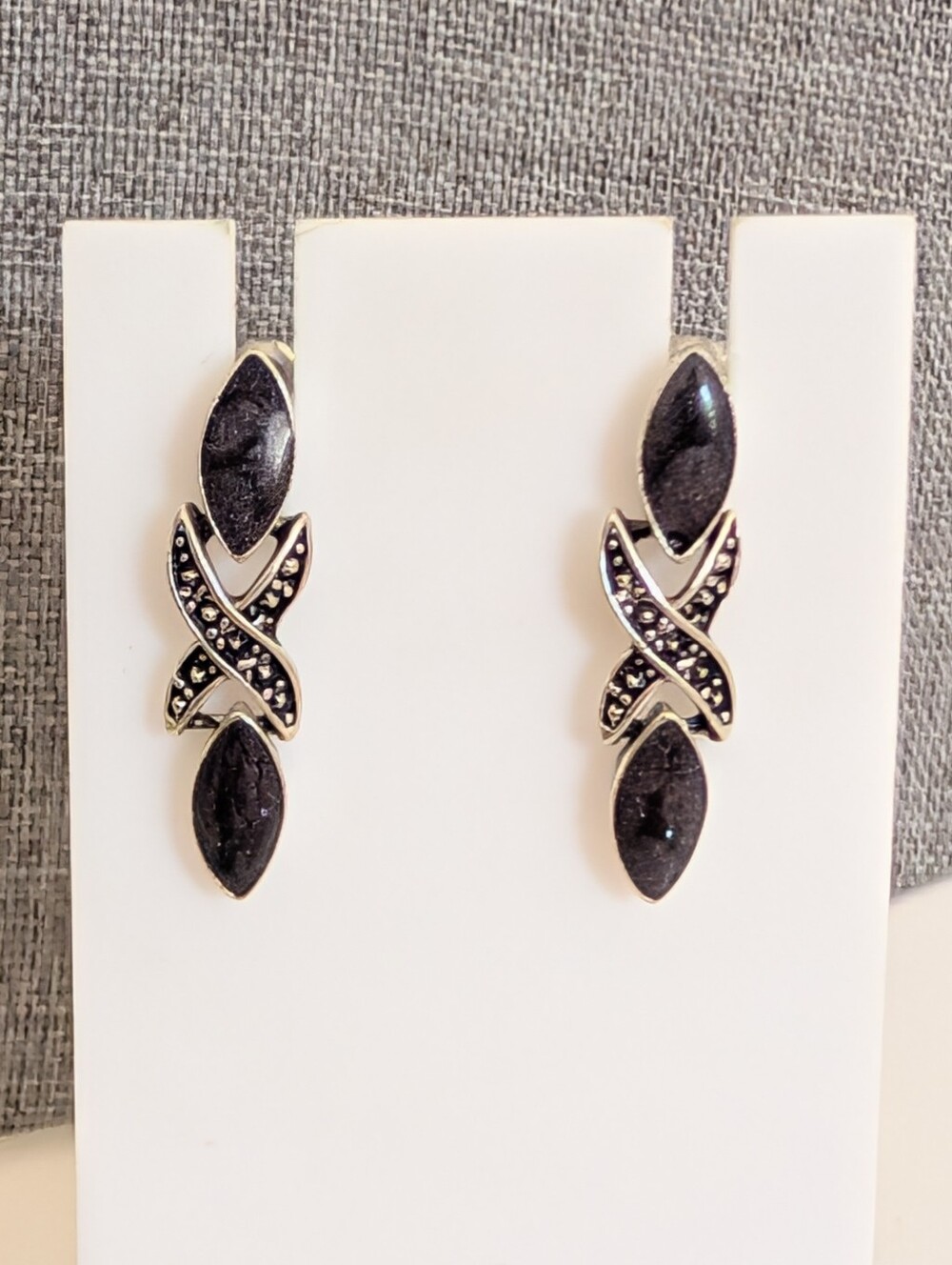 Vintage Silver Tone MCM Art Deco Chic Faux Onyx Enamel Dangle Post Earrings